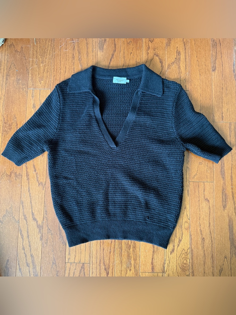 The Reset Black V-Neck Short Sleeve Knit Polo Sweater Medium